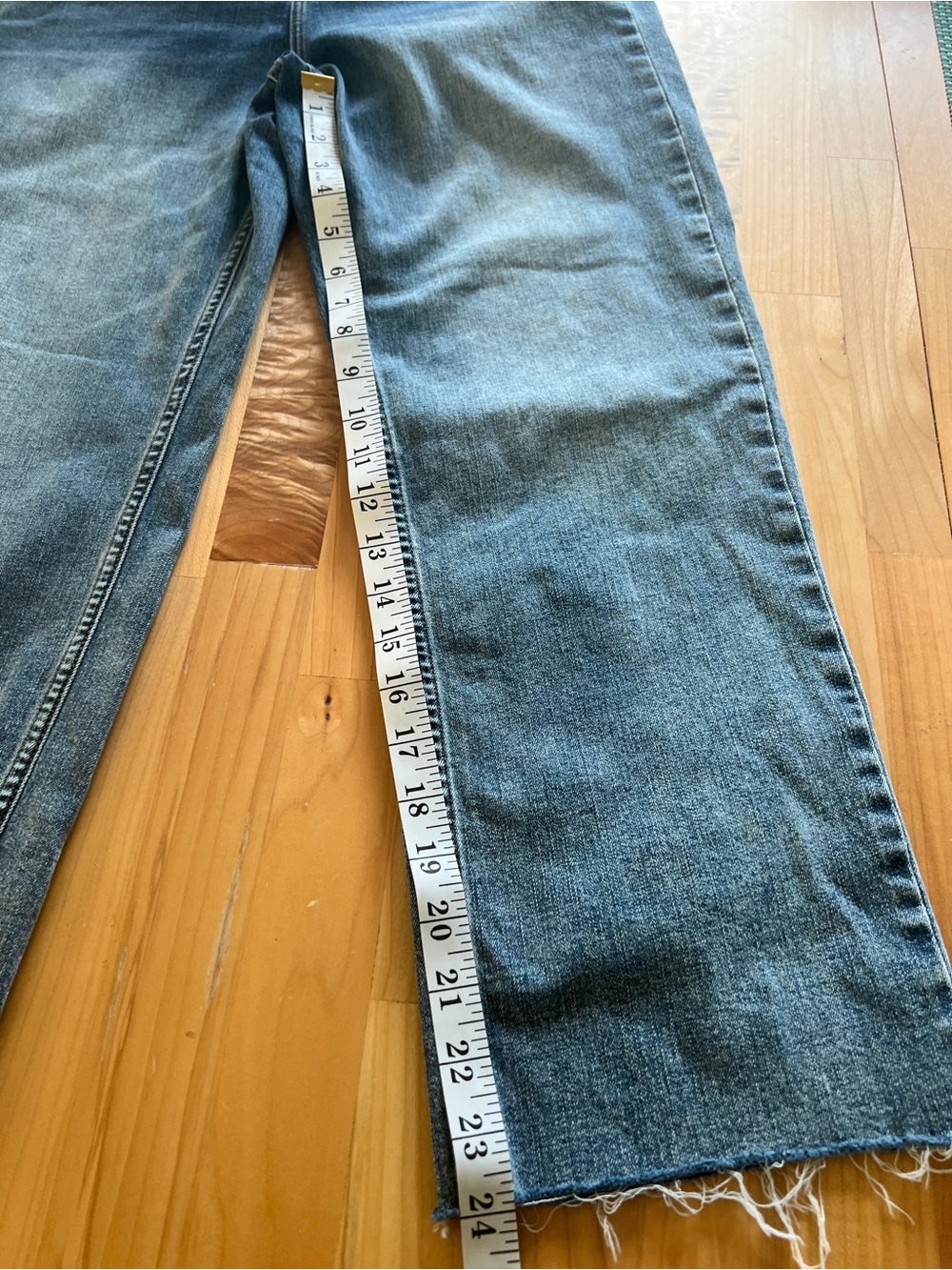 Vigoss Medium Blue Crop Straight Jeans - Picture 6 of 6